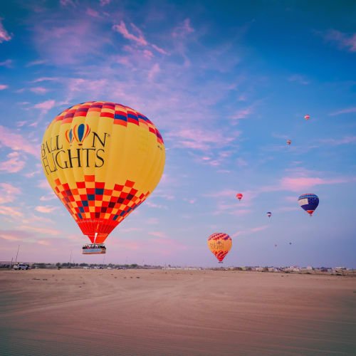 Dubai hot air balloon Landing