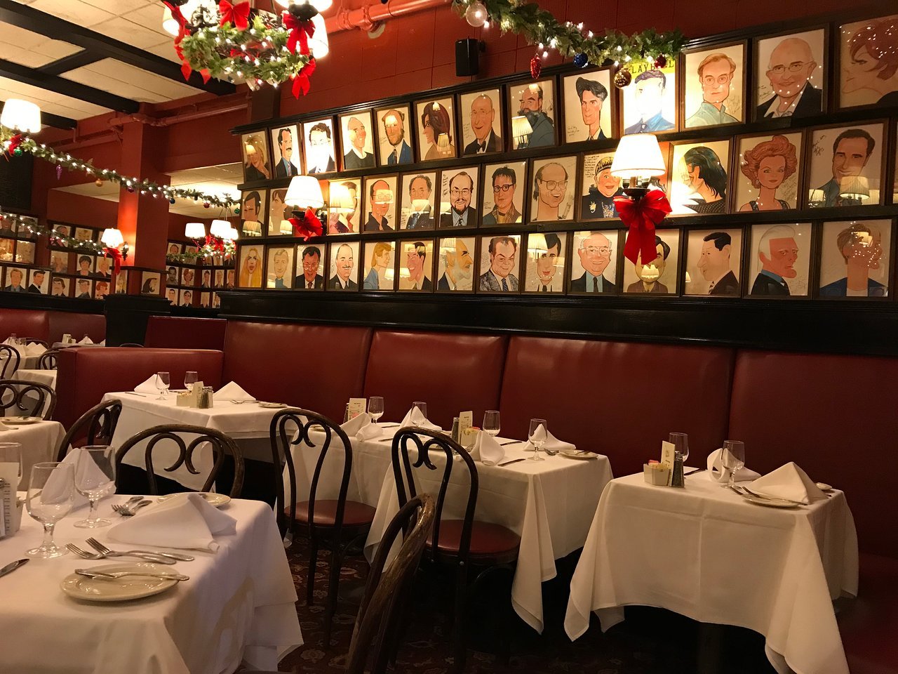 Pre-Theatre Dinner at Sardi's
