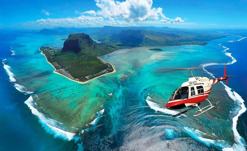 Helicopter Tour of Mauritius Island Underwater Waterfall