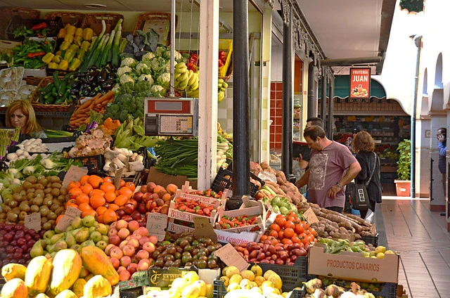 Nuestra Señora de África Market