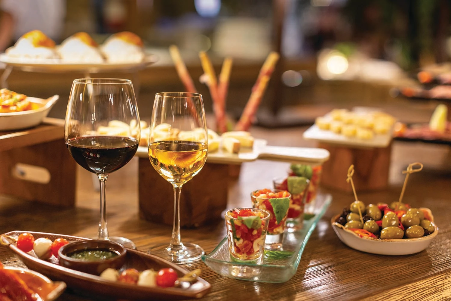 Tapas and Wine Experience