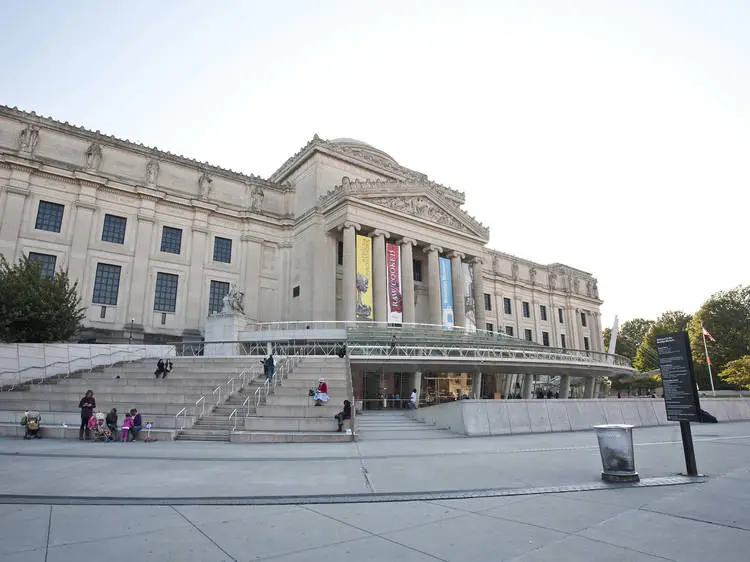 Explore World-Class Museums